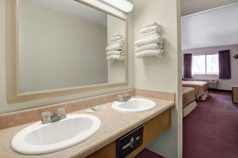 El Paso West Travelodge מראה חיצוני תמונה